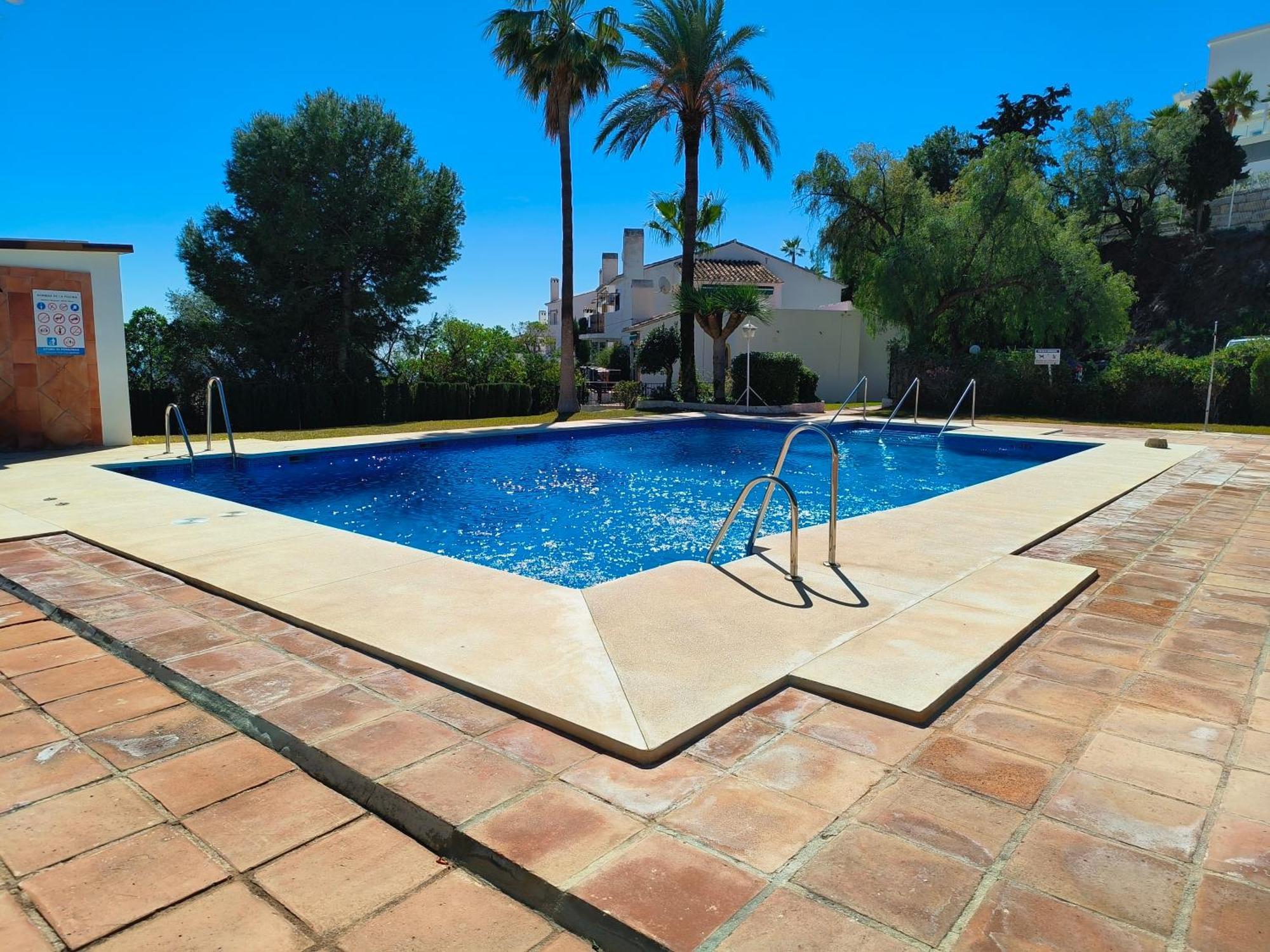 Sea View Apartment In Benalmádena Buitenkant foto